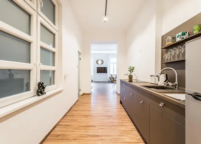 Budapest City Apartment شقة *