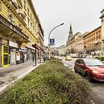 Lägenhet Budapest City Apartment